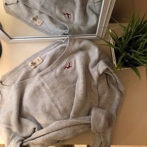 Hollister sweater